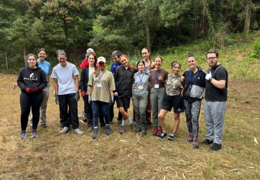 Comeza o campo internacional de voluntariado “Monte Sacro”, promovido polos Concellos de Boqueixón e de Vedra