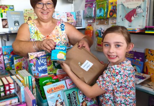 A Praza dos Libros de Carballo pechou a súa 19ª edición cunha cifra excepcional de 2.500 libros vendidos, o 60% en galego