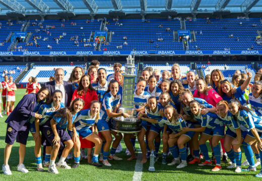 O Deportivo masculino e feminino alzanse co Trofeo Teresa Herrera 2025 en Riazor