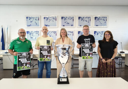 Presentando o II Trofeo de Fútbol Concello de Fene, que se disputará este sábado no campo da SD Barallobre