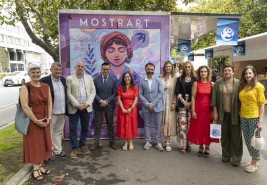 A apertura da mostra de carteis históricos, da Feira do Libro e de Mostrart marcan o comezo das Festas de María Pita 2025