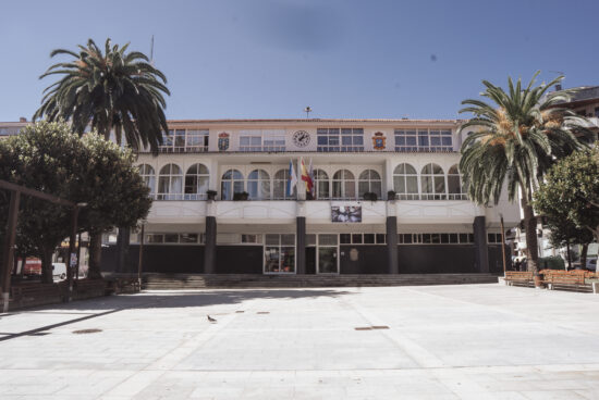 Ribeira preparou os colexios públicos para un novo curso con múltiples intervencións