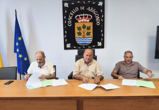 Abegondo concreta acordos cos tres clubs de fútbol para favorecer a súa actividade