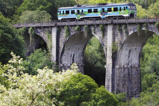 Os trens turísticos de Galicia discorren este agostopor sete rutas e xa alcanzan unha ocupación do 80%