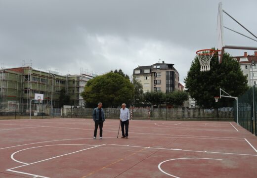 En marcha os traballos de renovación do equipamento de seis pistas polideportivas situadas nas parroquias de Ardaña, Cances, Carballo, Rus e Sísamo
