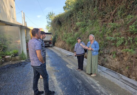 O goberno local de Fene supervisou o avance das obras de mellora de pluviais e pavimentos en Buios