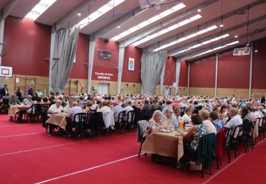 Máis de catrocentas persoas participaron na Festa dos Maiores do Concello de Brión