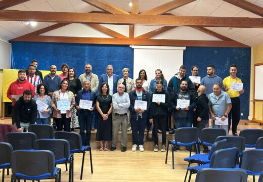 Finaliza o Obradoiro Dual de Emprego no Concello de Oleiros con 20 novas persoas formadas nas especialidades de xardinería e carpintería