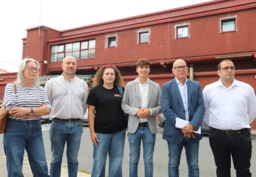 Ribeira avanza nas obras de mellora da rúa Cristóbal Colón
