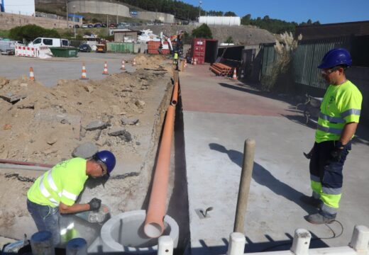 Ribeira inviste 120.000€ en adecuar o Polígono de Xarás cunha nova rede de pluviais e pavimentación