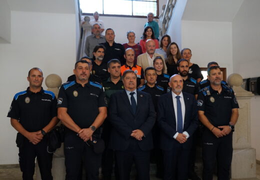A Pobra homenaxea á Policía Local polo seu papel clave na aprehensión de 3,6 toneladas de cocaína