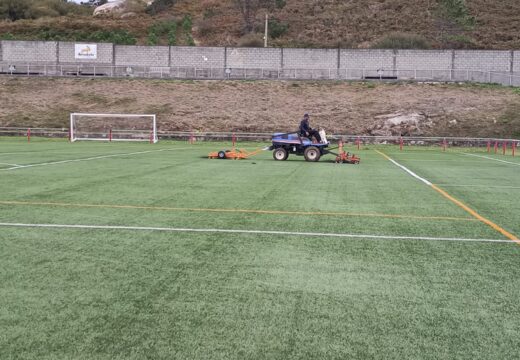 O Concello de Muxía continúa coas melloras no campo de fútbol da Arliña