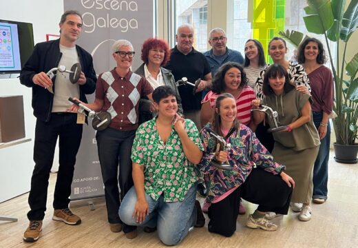 A técnica de Cultura, Copi Villaamil, premiada polo sector das artes escénicas galegas polo seu “bo trato e bo facer”