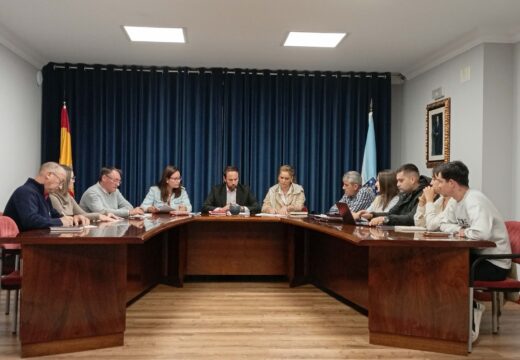 O Pleno de Lousame aproba por unanimidade tres mocións de apoio ás medidas contra os lumes, contra a explotación sexual e a prol das parcelarias forestais de propiedades privadas