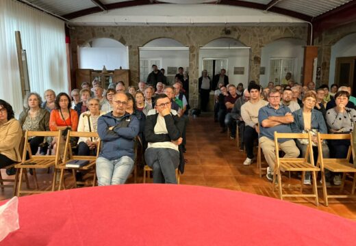 O Concello de Ponteceso impulsa a creación dunha oficina de apoio para a xestión conxunta dos montes afectados polos incendios