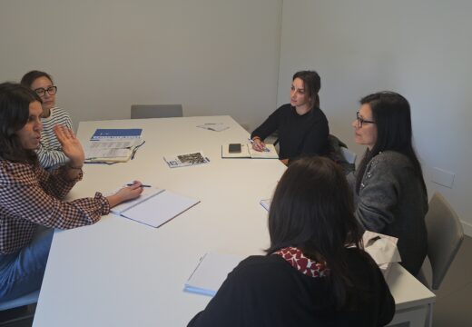 Ribeira avalía a súa incorporación ao proxecto piloto Migramar Proemprego