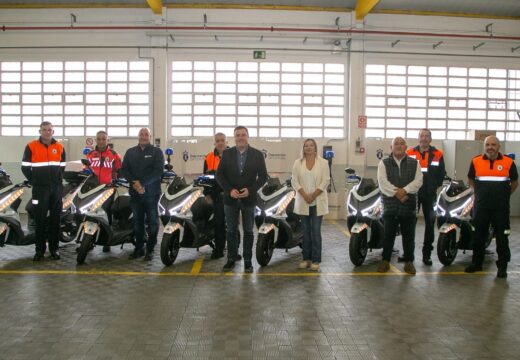 Abegondo aumenta o equipamento de Protección Civil cunha nova scooter concedida pola Deputación