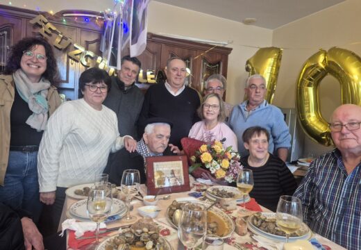 O alcalde felicitou a José Blanco Silva no día do seu 100 aniversario