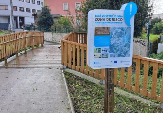A Xunta instala 18 paneis divulgativos para informar e sensibilizar á cidadanía sobre o risco de inundación no río de Pastoriza, na Coruña