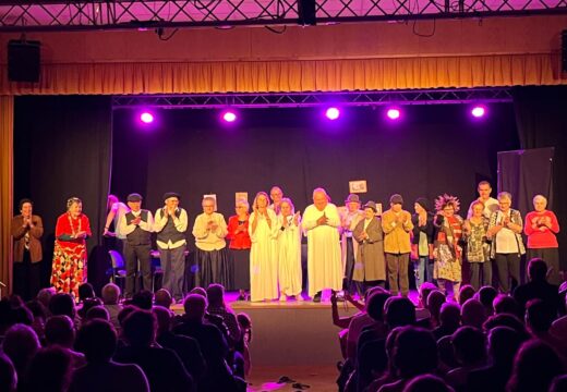 O Club de Maiores de Boqueixón abre este domingo o ciclo de teatro BocAberta coa súa comedia “Asuntos escuros”