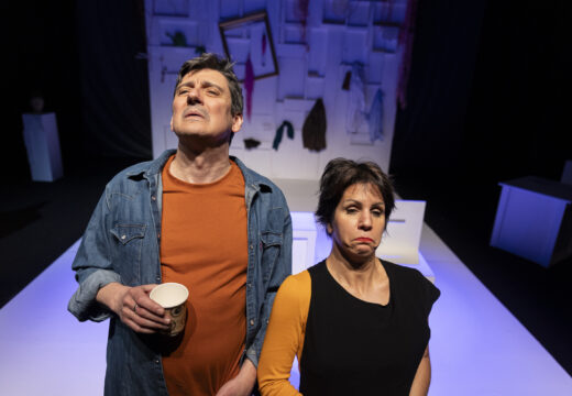 A obra teatral “Neura”, adiada ao 5 de decembro en Neda