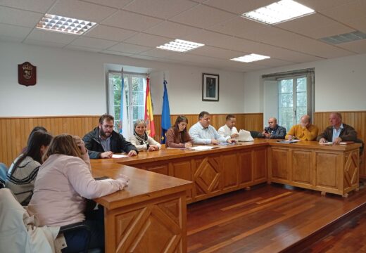 Frades pídelle unha subvención nominativa á Deputación para mellorar a seguridade viaria en Os Canedos (Mesos) e O Pazo (Abellá)