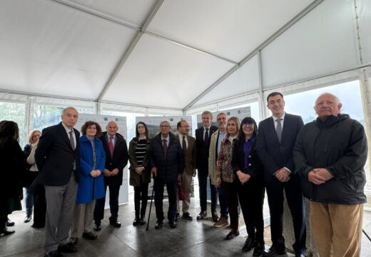 A alcaldesa Goretti Sanmartín reivindica como “proxecto de cidade” a futura Facultade de Farmacia e lembra as pioneiras desta especialidade