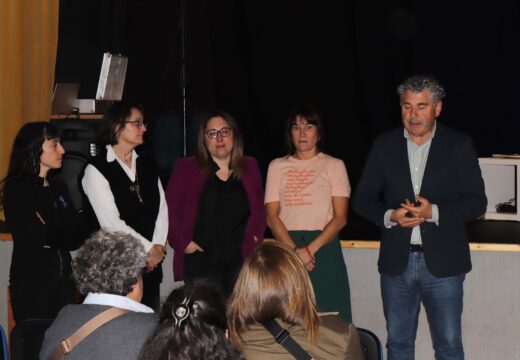 Máis de medio cento de veciños participa en Boqueixón na sétima Xornada de Sensibilización en Violencia contra a Muller