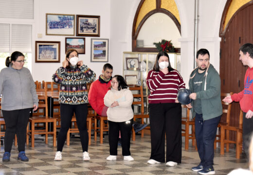 Éxito da mostra de artes escénicas da Asociación Ambar en Artes