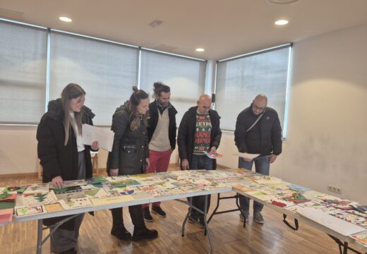 O xurado escolle aos gañadores do concurso de Postais de Nadal 2025