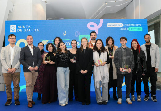 A Xunta entrega os seis primeiros premios “Iniciativa Xove” para recoñecer os mellores proxectos liderados por xente moza
