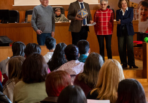 A Xunta premia cinco proxectos audiovisuais de escolares da Coruña, Laxe, Cospeito e Castroverde por promover a innovación científica en lingua galega