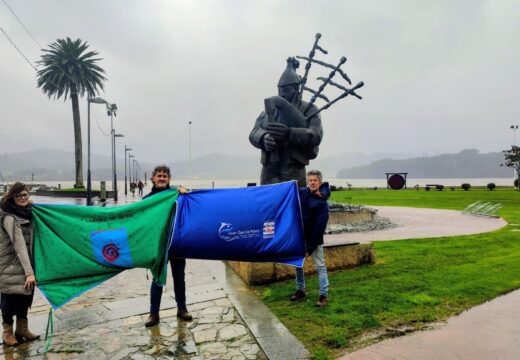 Presentación bandeiras das regastas de bateis “Ortigueira Boga Folk” e “Merluza do Norte”