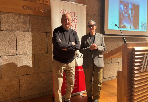 Mercedes Rosón reclama avances para a reposición da placa homenaxe ao músico José Castro González ‘Chané’