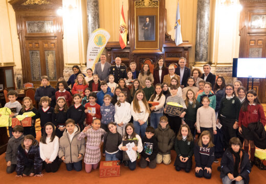 O concurso «Ahora vamos andando al cole» premia o enxeño e compromiso do alumnado dos colexios da Coruña para mellorar a seguridade viaria na cidade