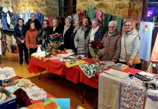 O Rastrillo solidario anticipa o Nadal en Neda