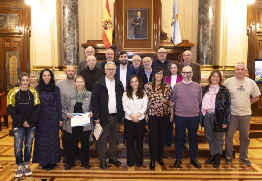 O Concello entrega os premios ás persoas gañadoras do concurso fotográfico do Calendario Municipal 2026