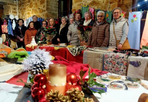 Doazón rastrillo solidario Amas Casa Neda