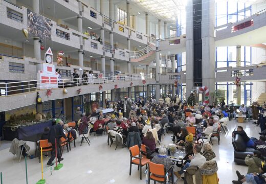 A Residencia de Maiores Pública Autonómica Torrente Ballester da Coruña despide por anticipado o ano 2025