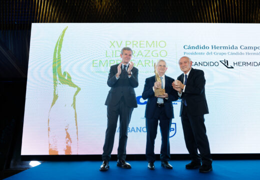 Rueda recoñece a Cándido Hermida como un referente do prestixio industrial da comunidade e do Selo Gallicia Calidade no Mundo