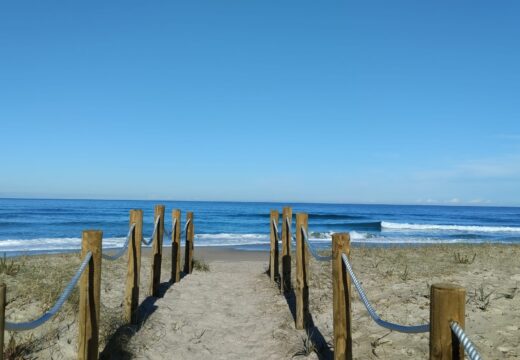 As cinco zonas de baño do litoral carballés obteñen a cualificación de excelente, segundo a clasificación sanitaria correspondente ao 2026 que vén de remitir a Xunta