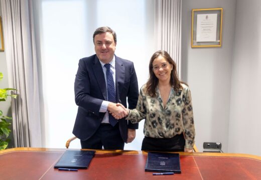 O Concello e a Deputación renovan o convenio do Teatro Colón durante dous anos