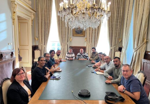 Mercedes Rosón acusa a Sanmartín de entrar en precampaña e reclama “máis anuncios de investimentos e menos campañas de propaganda”