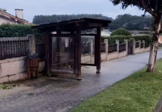 O Partido Popular de Oleiros critica a actitude do Concello con relación ás marquesiñas do autobus en Oleiros