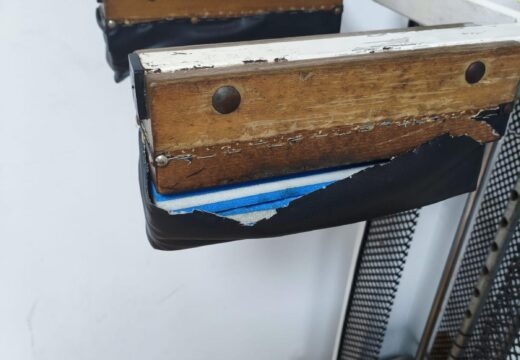 O BNG de Santa Comba denuncia o grave deterioro do ximnasio municipal