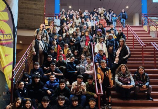 Un total de 120 veciños e veciñas de Frades desfrutan da tradicional saída a Xuvenlugo
