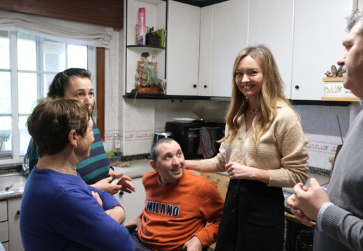 Fabiola García avanza que a Xunta inxectará máis de 425.000€ no concello de Boqueixón ata 2028 para o financiamento do servizo de Axuda no Fogar