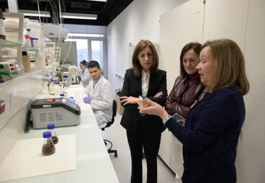 Ángeles Vázquez salienta a importancia do I+D para avanzar na reutilización de residuos e consolidar un modelo de economía circular