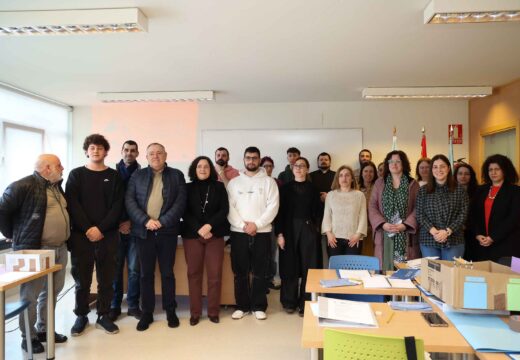 Belén do Campo visita o Pie da Laracha no que a Xunta está a investir 220.000€ para facilitar o acceso ao mercado laboral a 100 persoas desempregadas