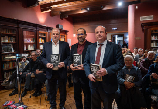 O Concello e a RAG presentan ‘As Rimas populares de Galicia de Manuel Murguía’, de Diego Rodríguez González